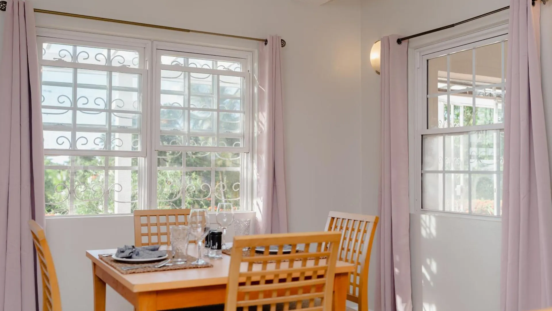 פורתסמות' Tibay Villas 0*,  דומיניקה